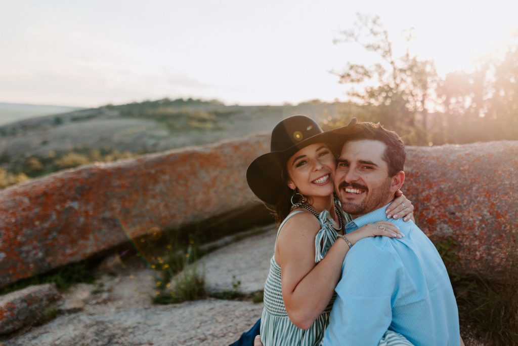 Enchanted Rock Adventure Couples Photo Session - Wisch You Were Here