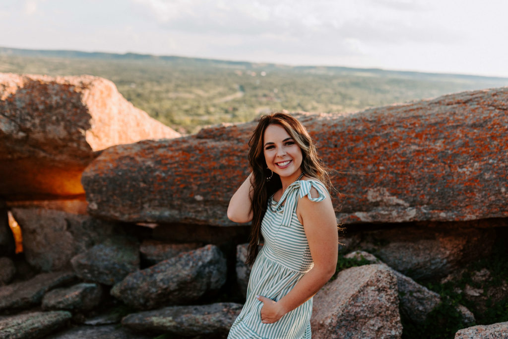 Enchanted Rock Adventure Couples Photo Session - Wisch You Were Here